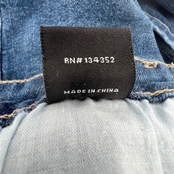 Wax Jean Distressed Skinny Jeans Size 11 Women’s - Picture 8 of 11